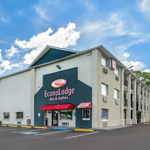 Econo & I-64 & Us 13 Hotel